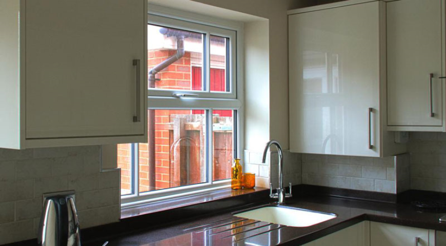 پنجره مجازی در طراحی آشپزخانه