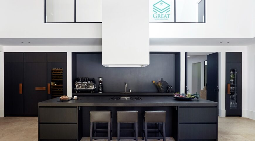 کابینت هایگلاس ترک در آشپزخانه کوچک