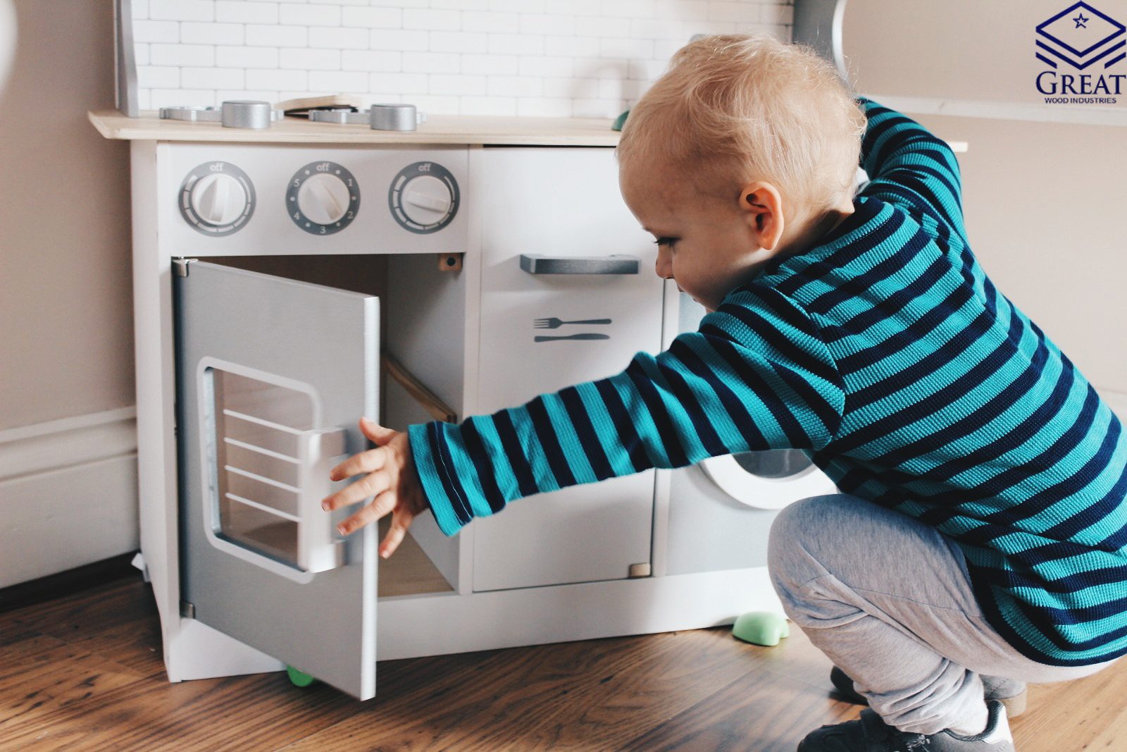 ایمن سازی آشپزخانه برای کودک