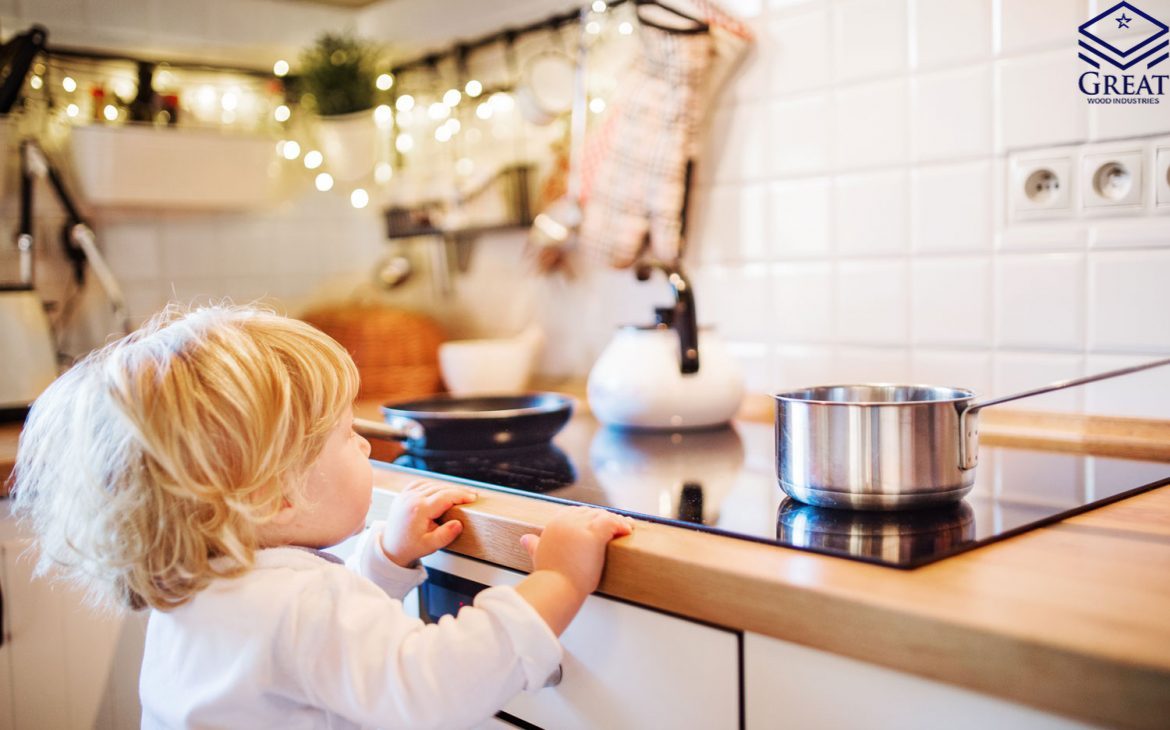 ایمن سازی آشپزخانه برای کودک